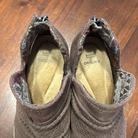 Earth Origins Brown Suede Ankle Booties Boots Women’s US 8 M - Picture 3 of 8